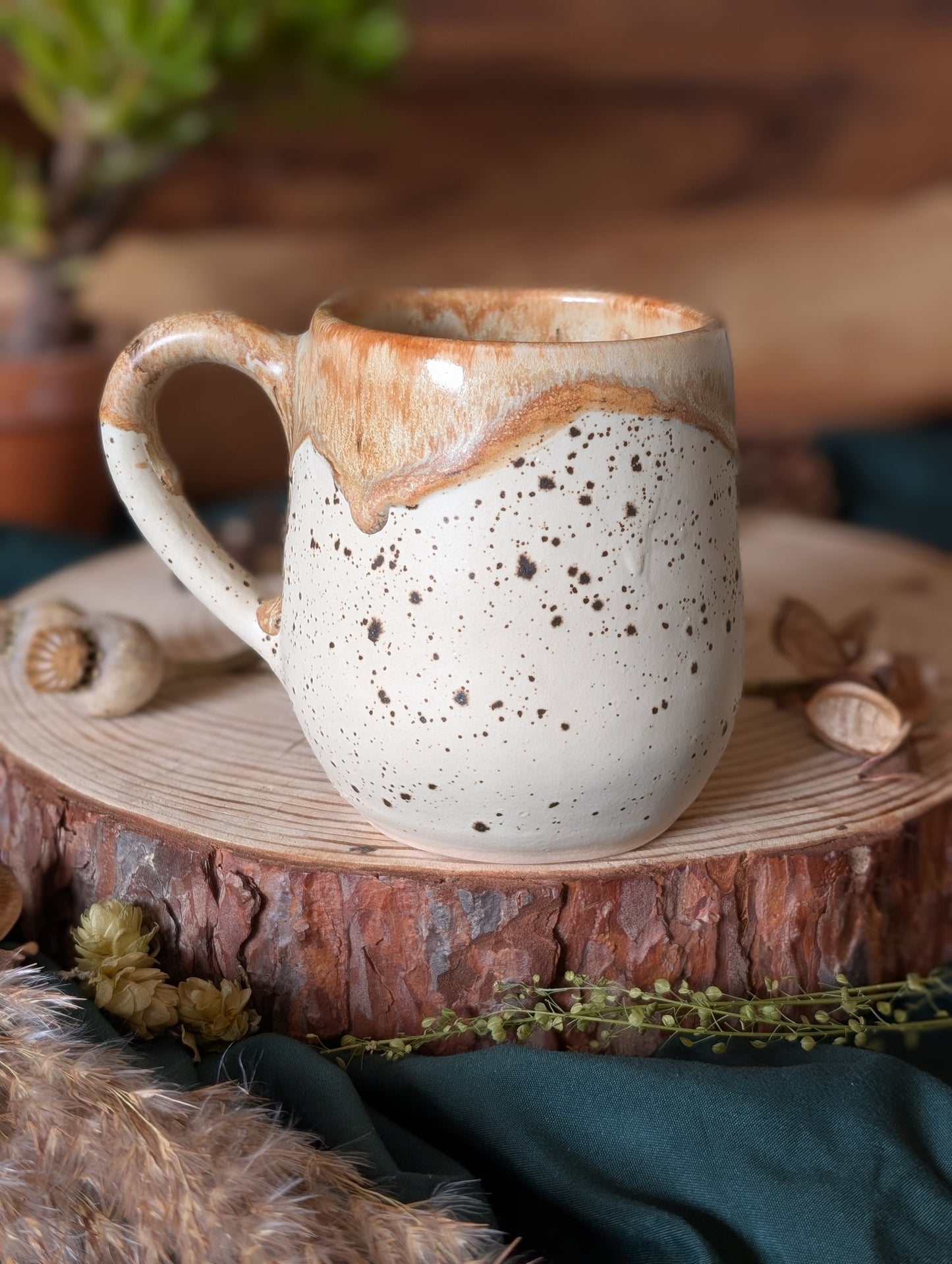 Beaver and Daisy Speckled Mug with Drippy Glaze