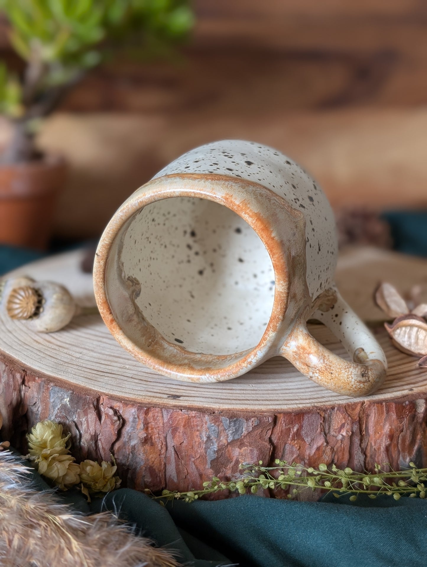 Beaver and Daisy Speckled Mug with Drippy Glaze