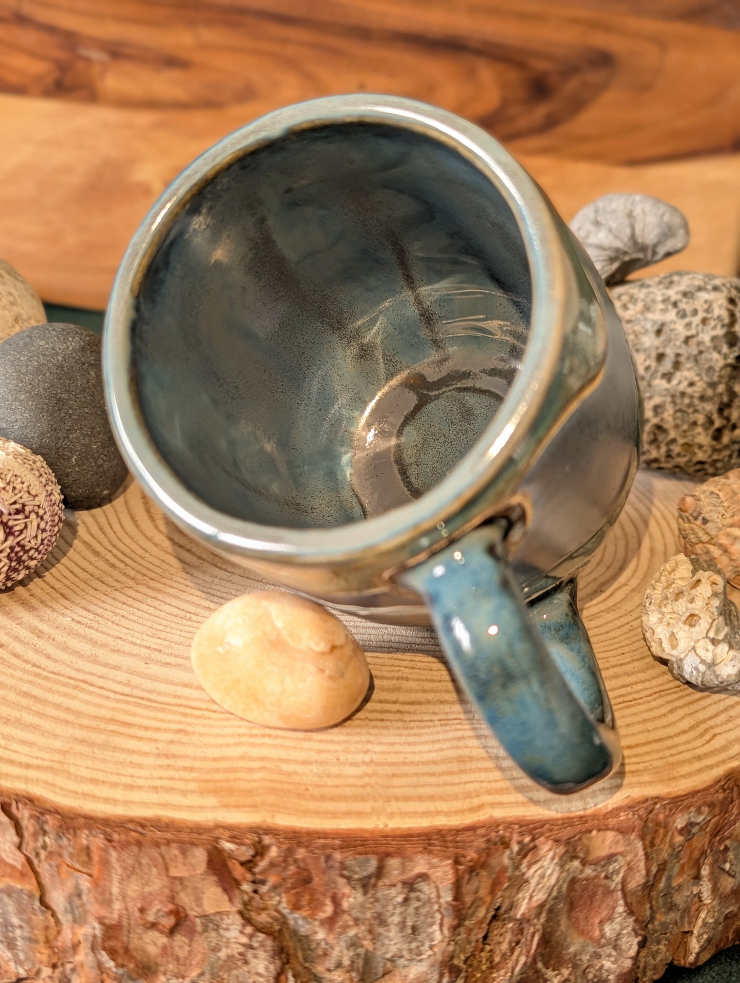 Handmade Whale Pottery Mug – Unique Ocean Inspired Hand Carved Ceramic Cup (500ml) NO5