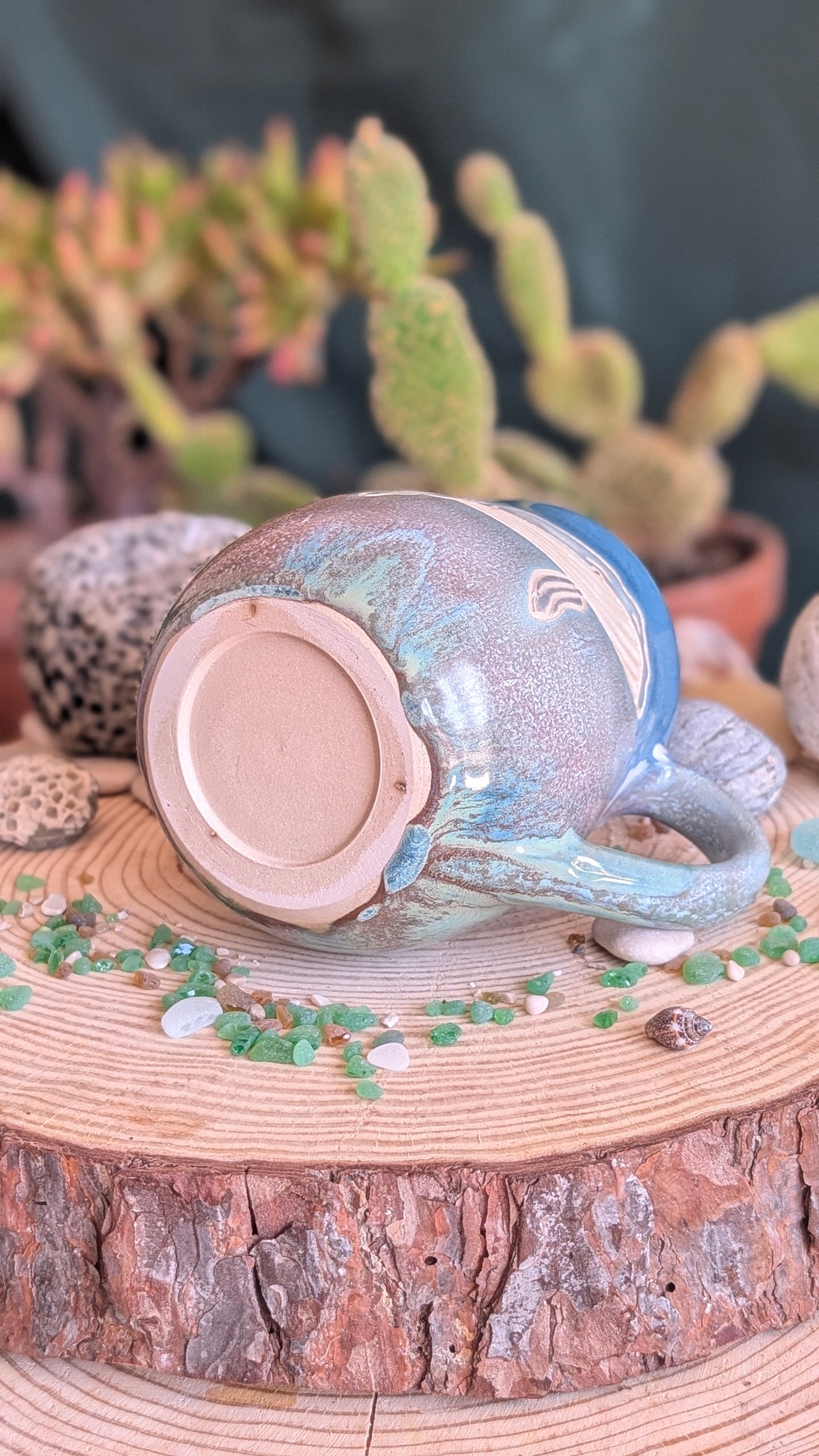 Handmade Whale Mug – Unique Ocean Inspired Hand Carved Ceramic Cup (500ml) NO1