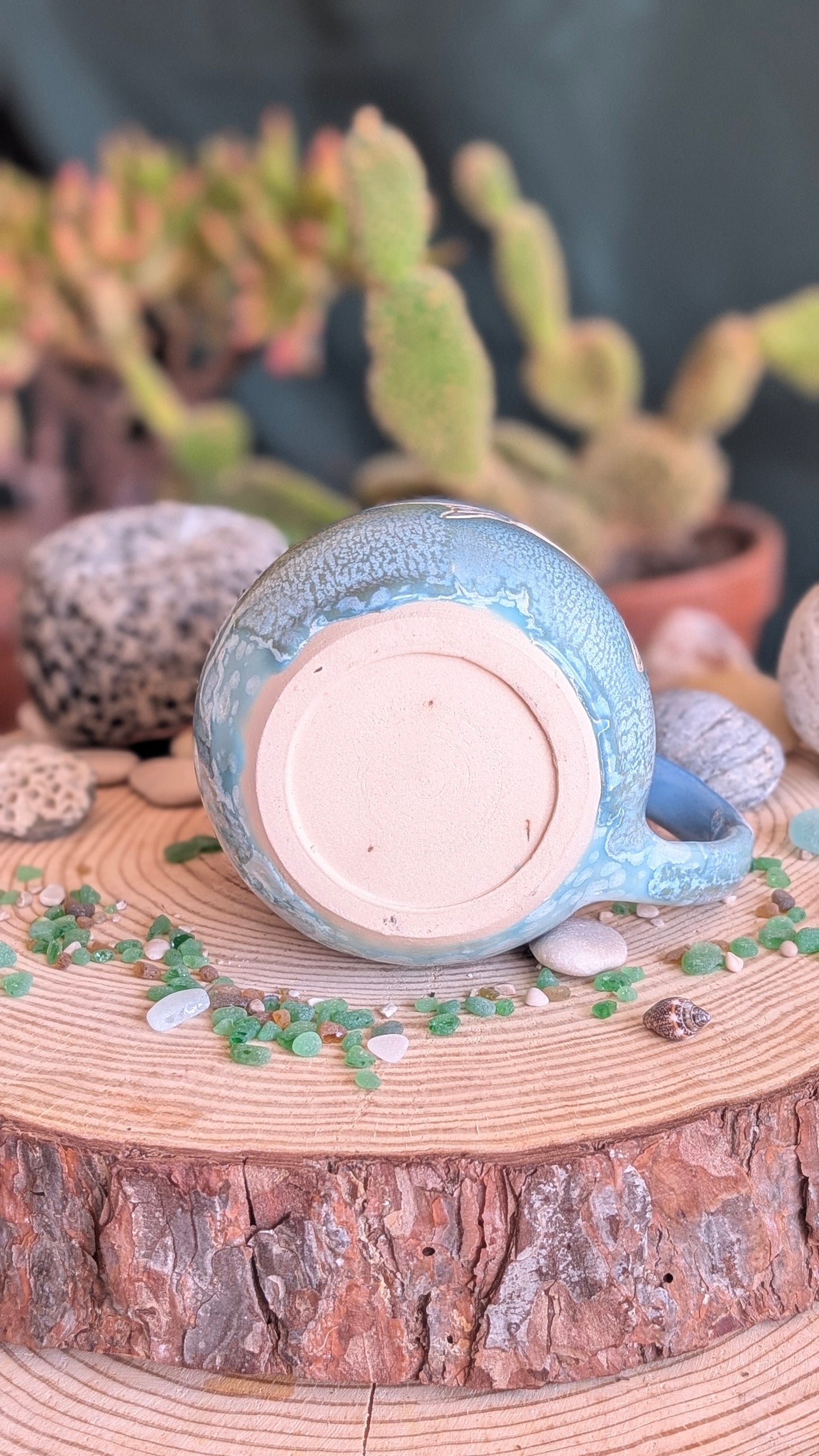 Handmade Whale Mug – Unique Ocean Inspired Hand Carved Ceramic Cup (500ml) NO4