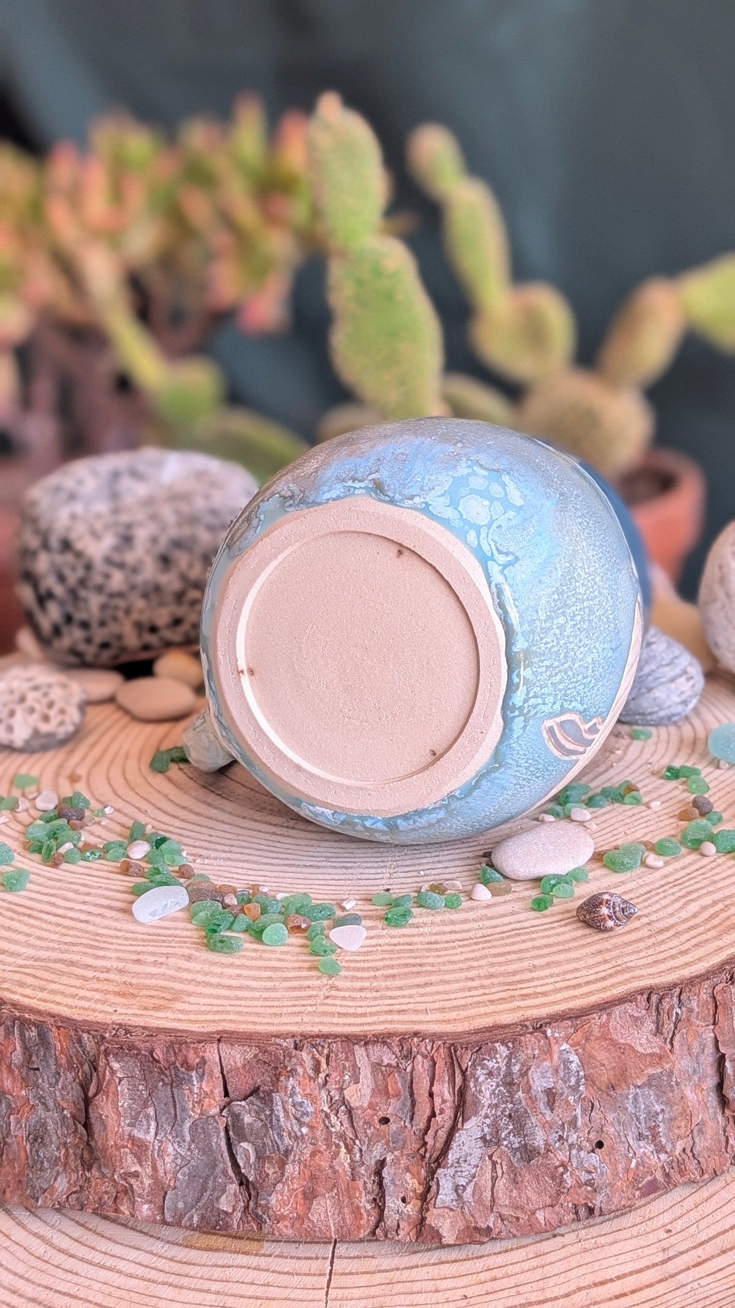 Handmade Whale Mug – Unique Ocean Inspired Hand Carved Ceramic Cup (500ml) NO6