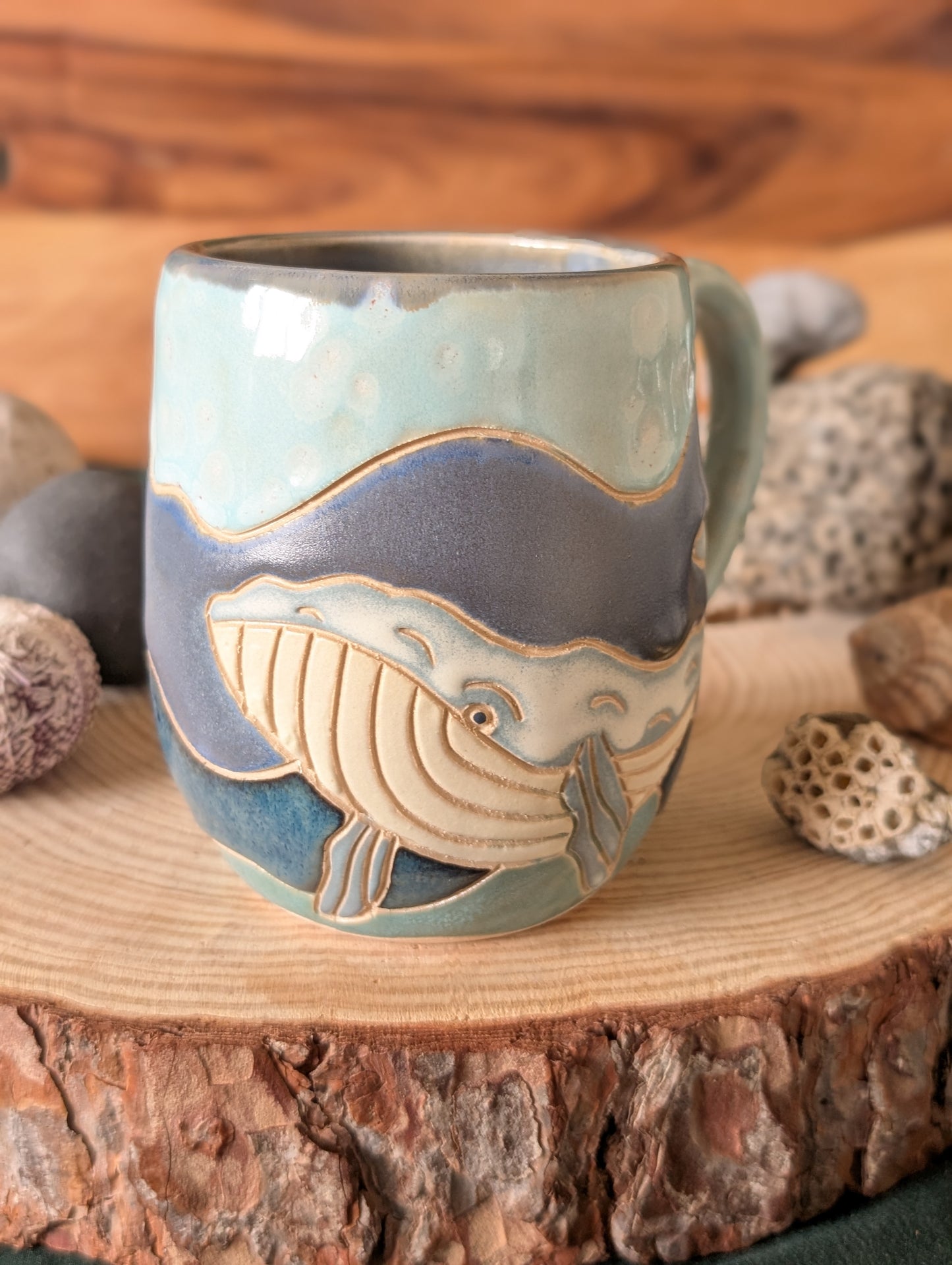 Handmade Whale Pottery Mug – Unique Ocean Inspired Hand Carved Ceramic Cup (500ml) NO3