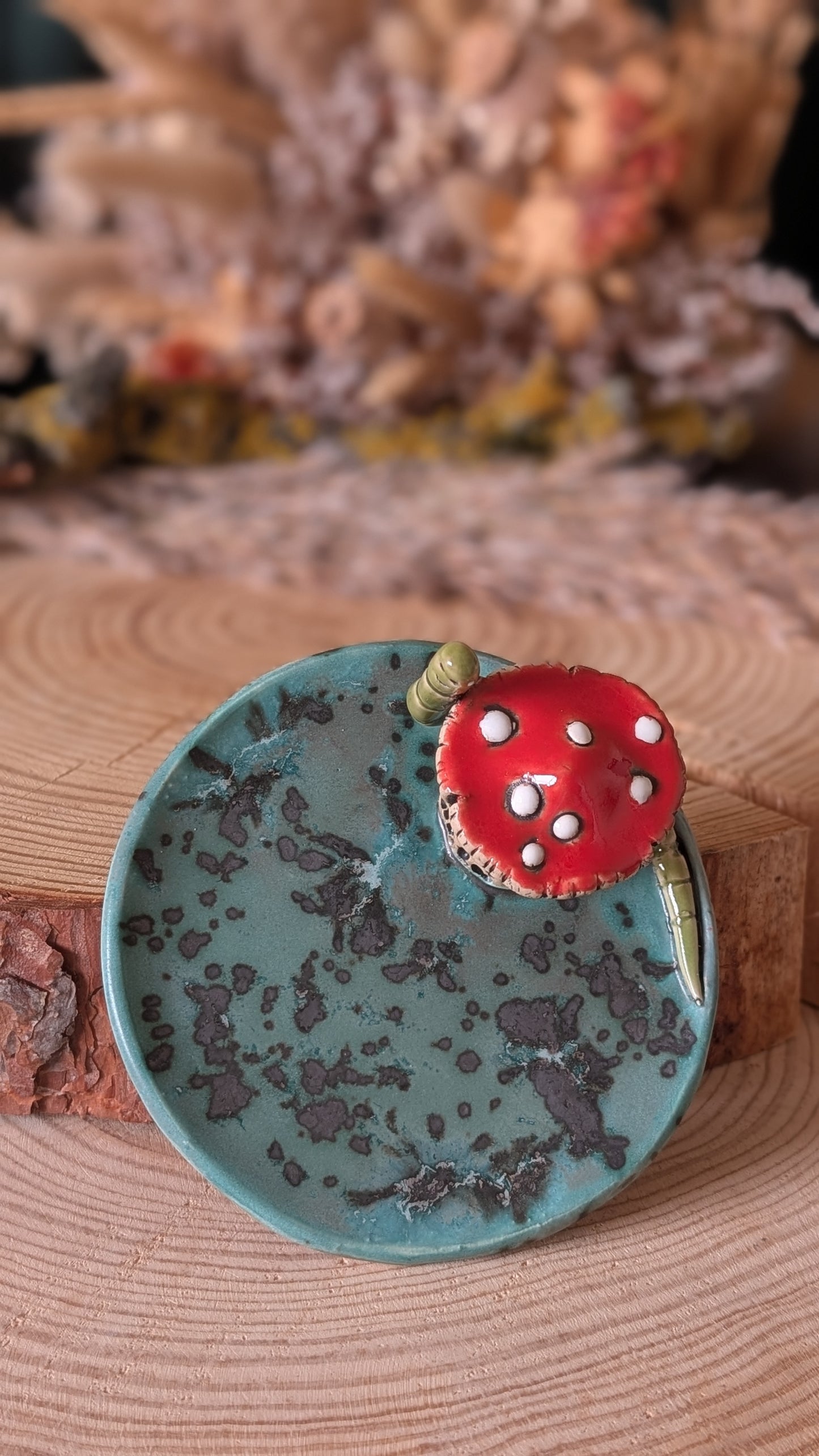 Shroomling. Small Trinket Dish with Mushroom, Jewellery Tray or Tealight Holder 10