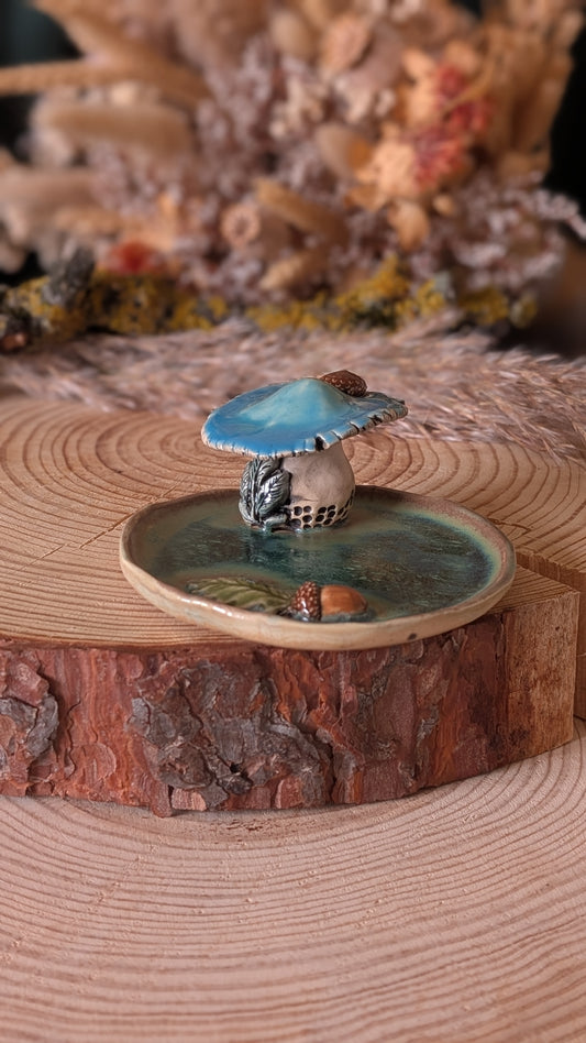 Shroomling. Small Trinket Dish with Mushroom, Jewellery Tray or Tealight Holder 11