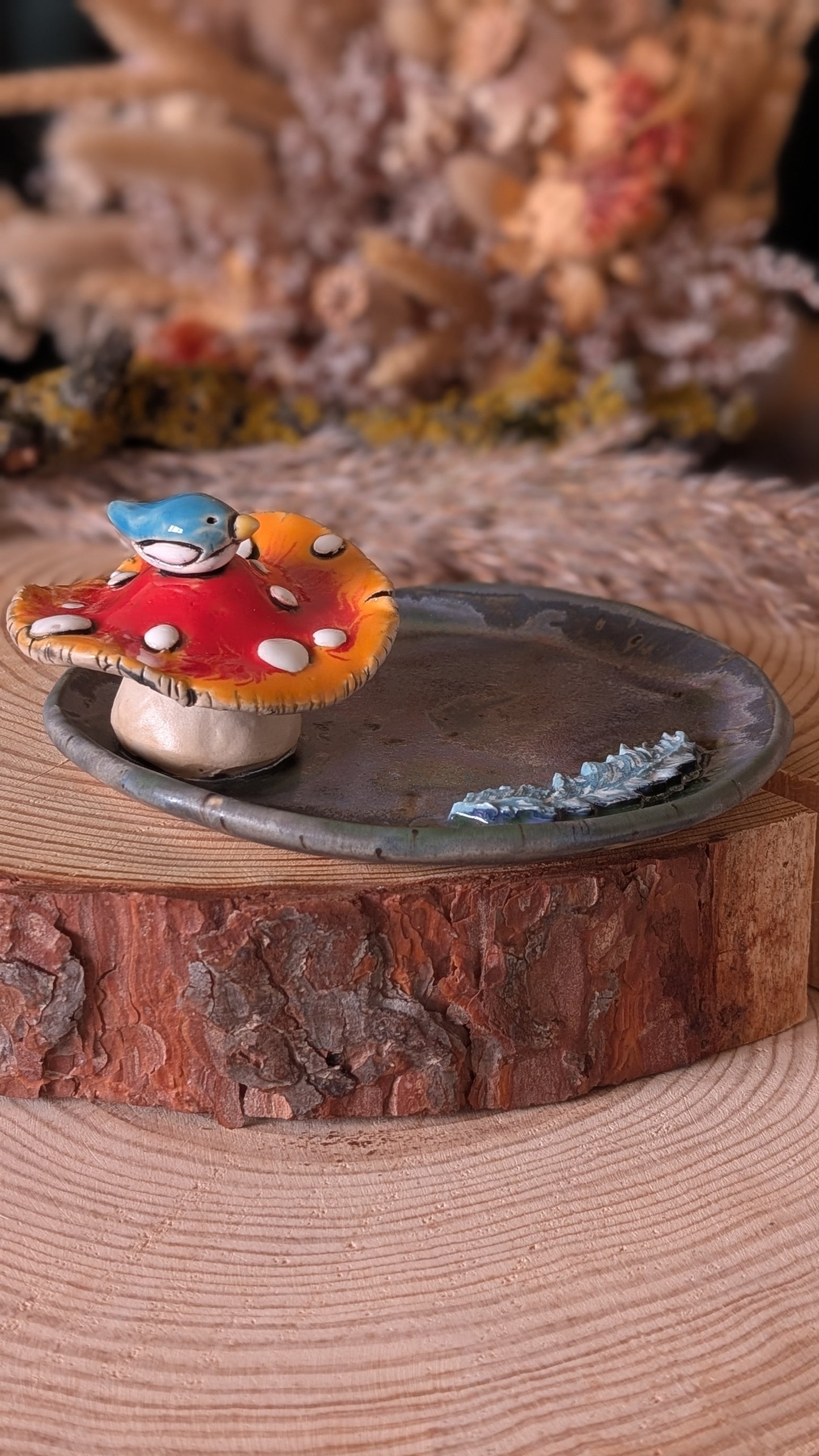 Shroomling. Large Trinket Dish with Mushroom, Jewellery Tray or Tealight Holder 3