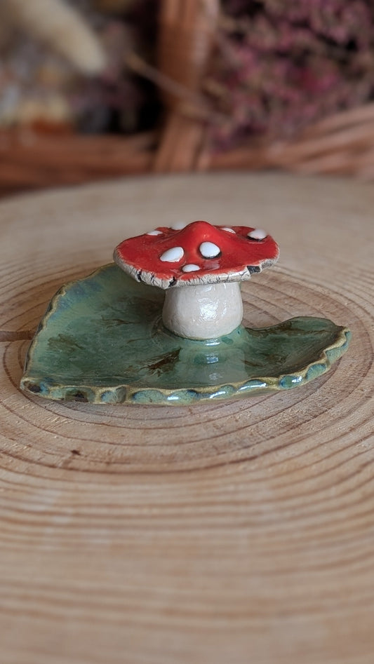 Small Trinket Dish with Mushroom, Jewellery Tray or Tealight Holder 21