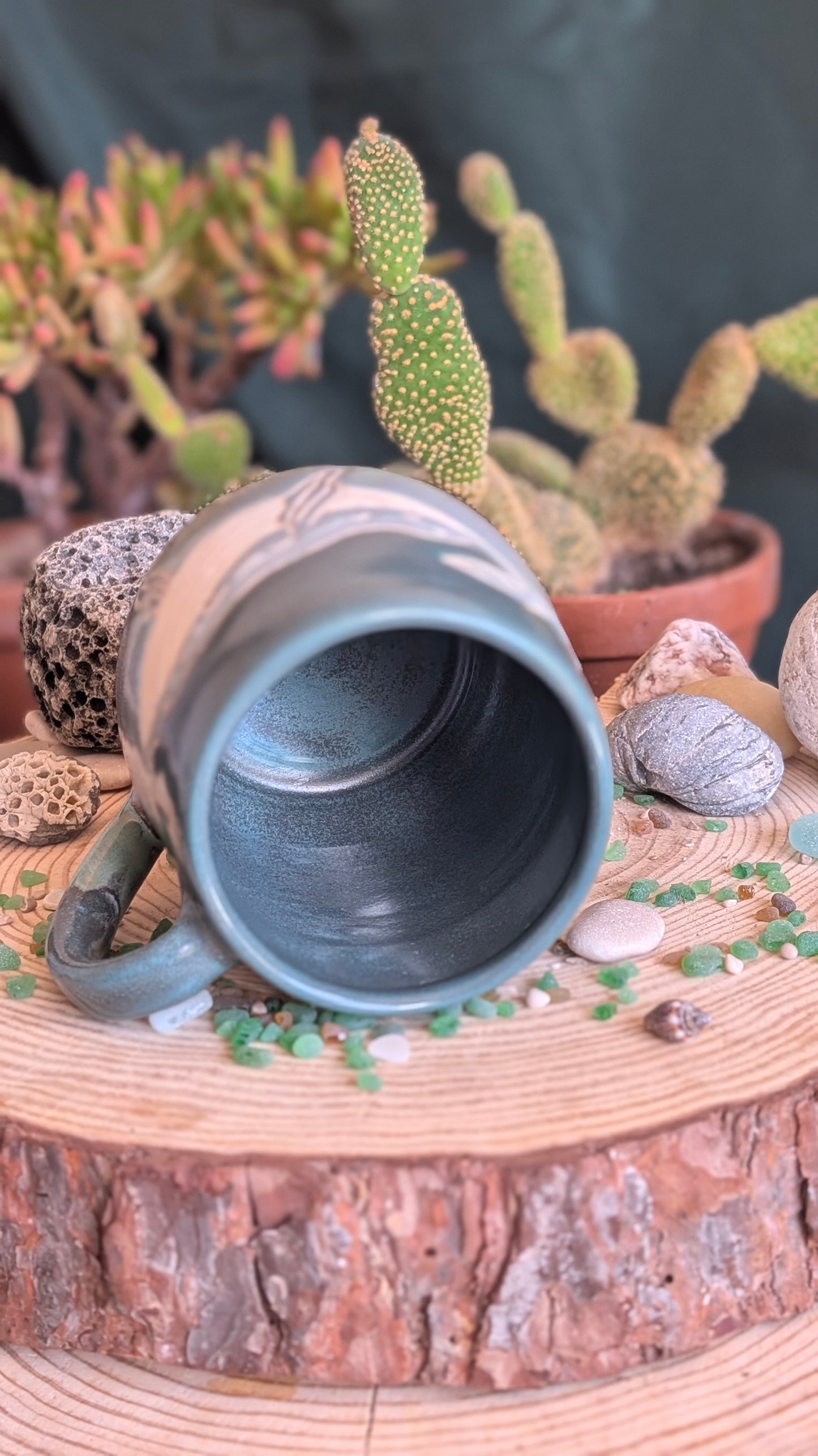 Handmade Whale Mug – Unique Ocean Inspired Hand Carved Ceramic Cup (500ml) NO3